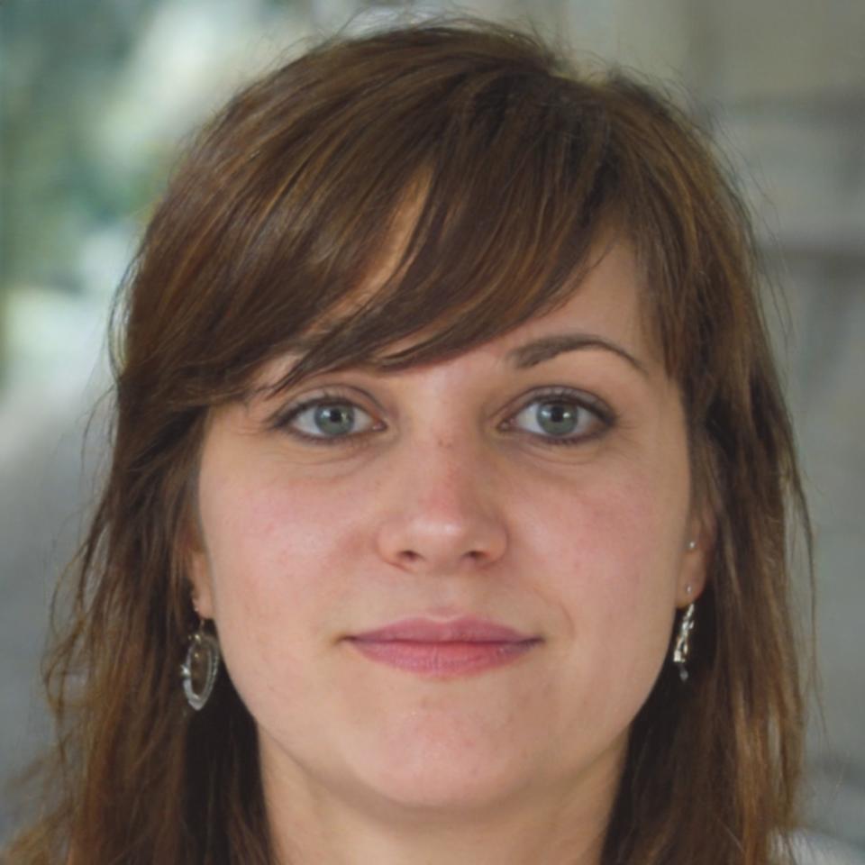 Instructor Mirabela Rășcanu